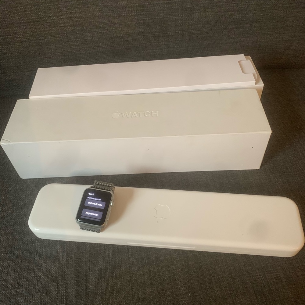 Apple Watch - Picture 6 of 7